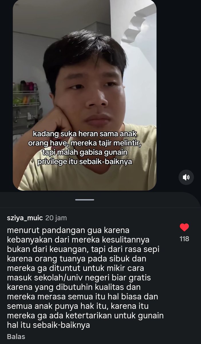 icanalonee's tweet photo. Menurut pandangan  dan pertemanan saya, entah kenapa anak orang yang beneran have itu berusaha untuk tidak menunjukkan bahwa dirinya have aja sih. Semua yang di pakai ya biasa saja, tp pernah nawarin ke temen-temen lainnya kalau bapaknya lagi jual tanah 2M bangsatt 😭 https://t.co/yexGun0Snh