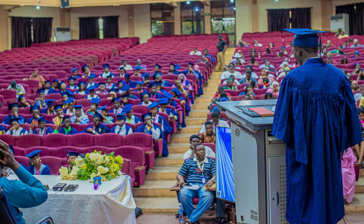UnilorinNGR's tweet photo. @TheAdamMozeed We congratulate the new administration and wish them a successful and impactful tenure as they advocate for the student body! ๐๐พ
#UnilorinSU #TheInauguration
#UNILORIN #StudentLeadership #BetterByFar๐ https://t.co/xs4fgjZXqM