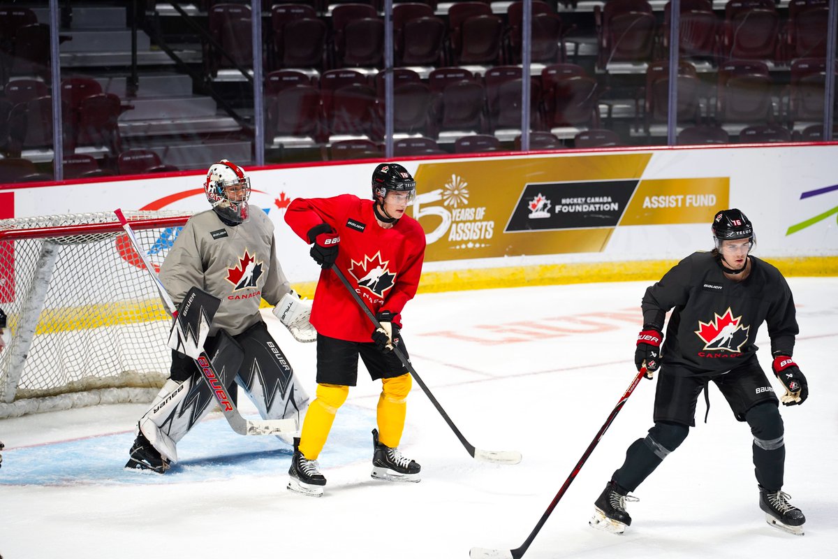 LHJMQ tweet media
