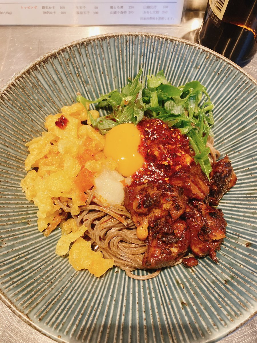 flowerprintsk's tweet photo. 本当おいしいし、コスパもめちゃくちゃ良い。お店の方たちが休めてるかは心配

百年蕎麦 壽
京都府京都市中京区御幸町通蛸薬師上ル伊勢屋町354-1 
https://t.co/ErfWWEDaNe
#京都そば立ち飲み #百年蕎麦壽 #京都立ち飲み https://t.co/9AoRtgvq6w