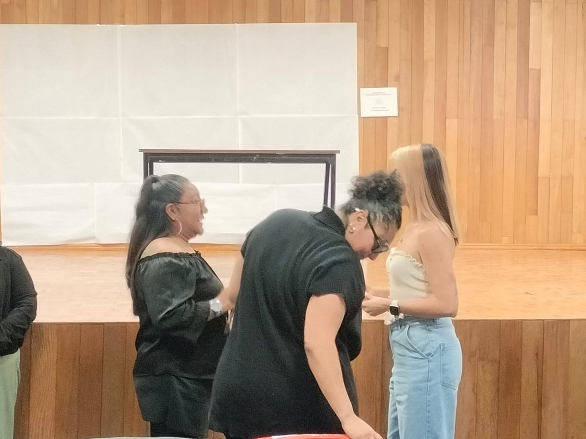 Conalep_Tulti's tweet photo. 📚 Nuestras y nuestros docentes participaron en la conferencia "Convivencia inteligente", fortaleciendo estrategias para la prevención y manejo de conflictos en el aula. 🤝✨
#ApasionadamenteCONALEP #OrgullosamenteCONALEP #ElPoderDeServir https://t.co/IzEF5iZ9cW