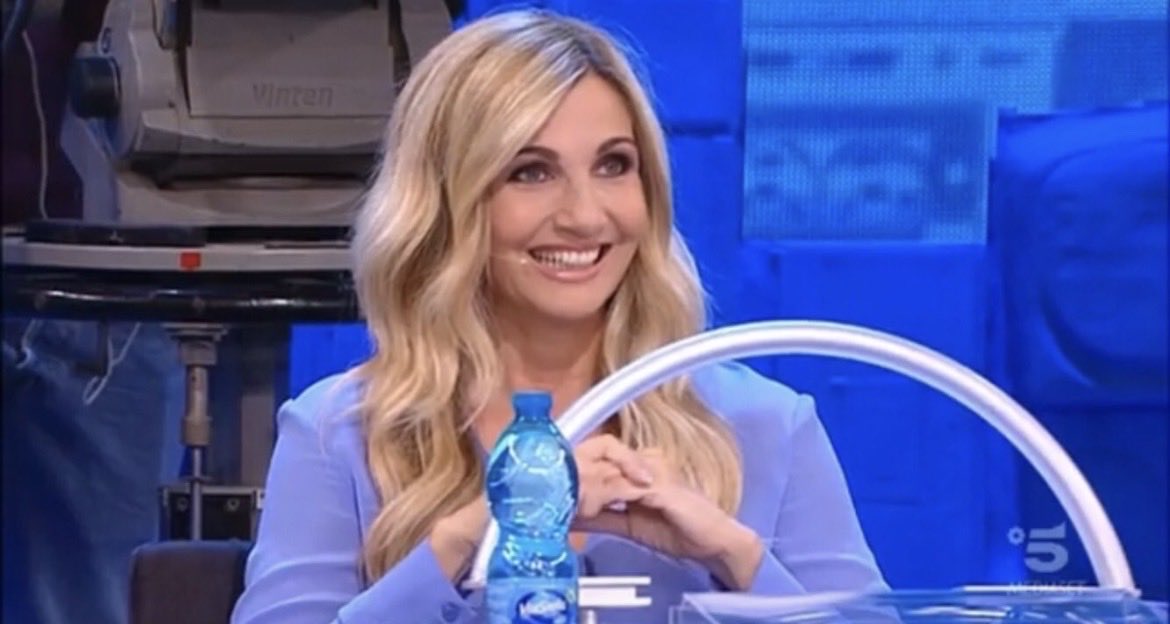 marteena___'s tweet photo. scusate io forse verrò linciata ma piu sento parlare christian più (per quanto comunque abbia sbagliato) do ragione a soraya 
#TemptationIsland https://t.co/DCNP2oTDR7