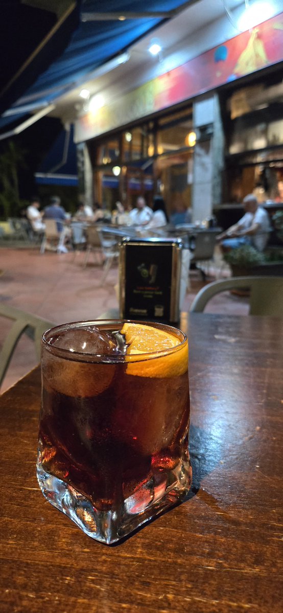 ParanjpeV's tweet photo. #Negroni time https://t.co/TeIy3JhNJb