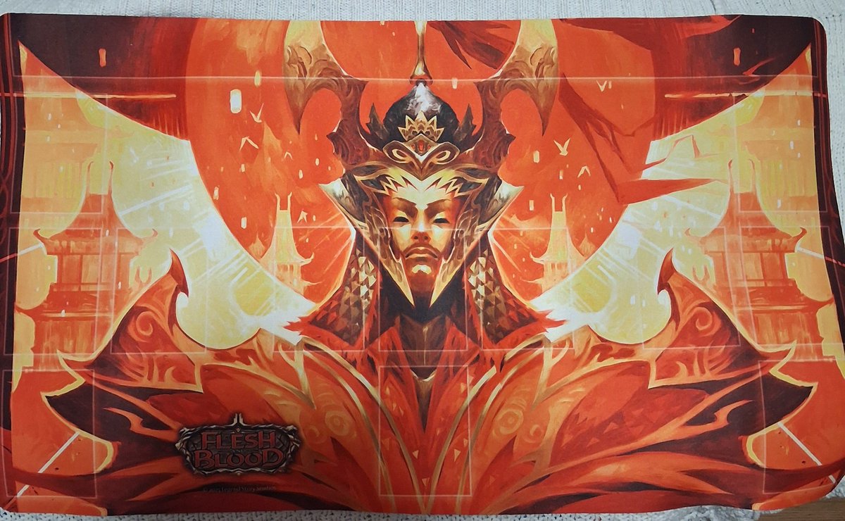 x_Darquesse_x's tweet photo. Collector's week Day 3 and it's playmats! I picked this Crown of Providence up at World Premier London and it was my fiest ever big FaB event in 5 years of playing! Holds a special place in my heart after using my tickets to pay for it going 3-1 on Kayo 👑

#FABCW @fabtcg https://t.co/wTuplkeLEQ