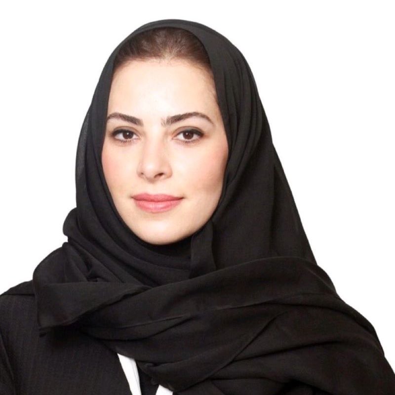 ax1ii's tweet photo. السفيرة السعودية المعينة حديثاً لدى السويد أسيل الشهيل

أبنت الدكتورة هند الخثيلة أبنت ماجد بن خثيلة أحد أهم رجالات الملك عبدالعزيز و أخوان من طاع الله وأحد الذين استوطنوا هجرة الغطغط جوار المزاحمية

أختها د. عهود الشهيل عضو مجلس الشورى في الدورة الحالية و مستشارة ومشرفة مكتب معالي رئيس جامعة الملك سعود سابقاً و المتحدث الرسمي السابق للجامعة