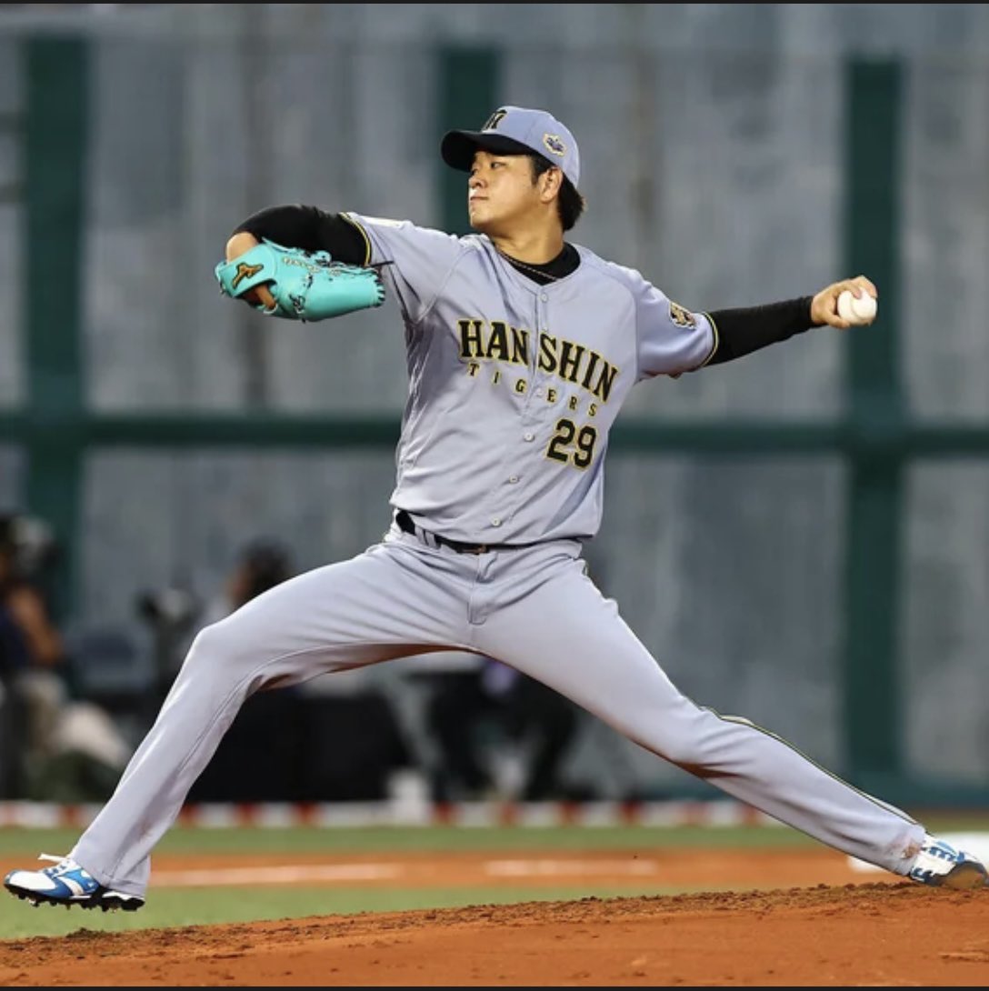 miri7773's tweet photo. #佐藤輝明 
#阪神タイガース 
佐藤輝明選手がオールスター3試合連続ホームランを打ちました
阪神球団初の偉業
去年のオールスター第2から今年の第1と第2と連続ホームラン
高橋遥斗投手は全球ストレートで2回を無失点に
大山悠輔選手は2ベースヒット含むマルチ安打の活躍を
中野拓夢選手は代打でヒット https://t.co/vBH7nRcnVD