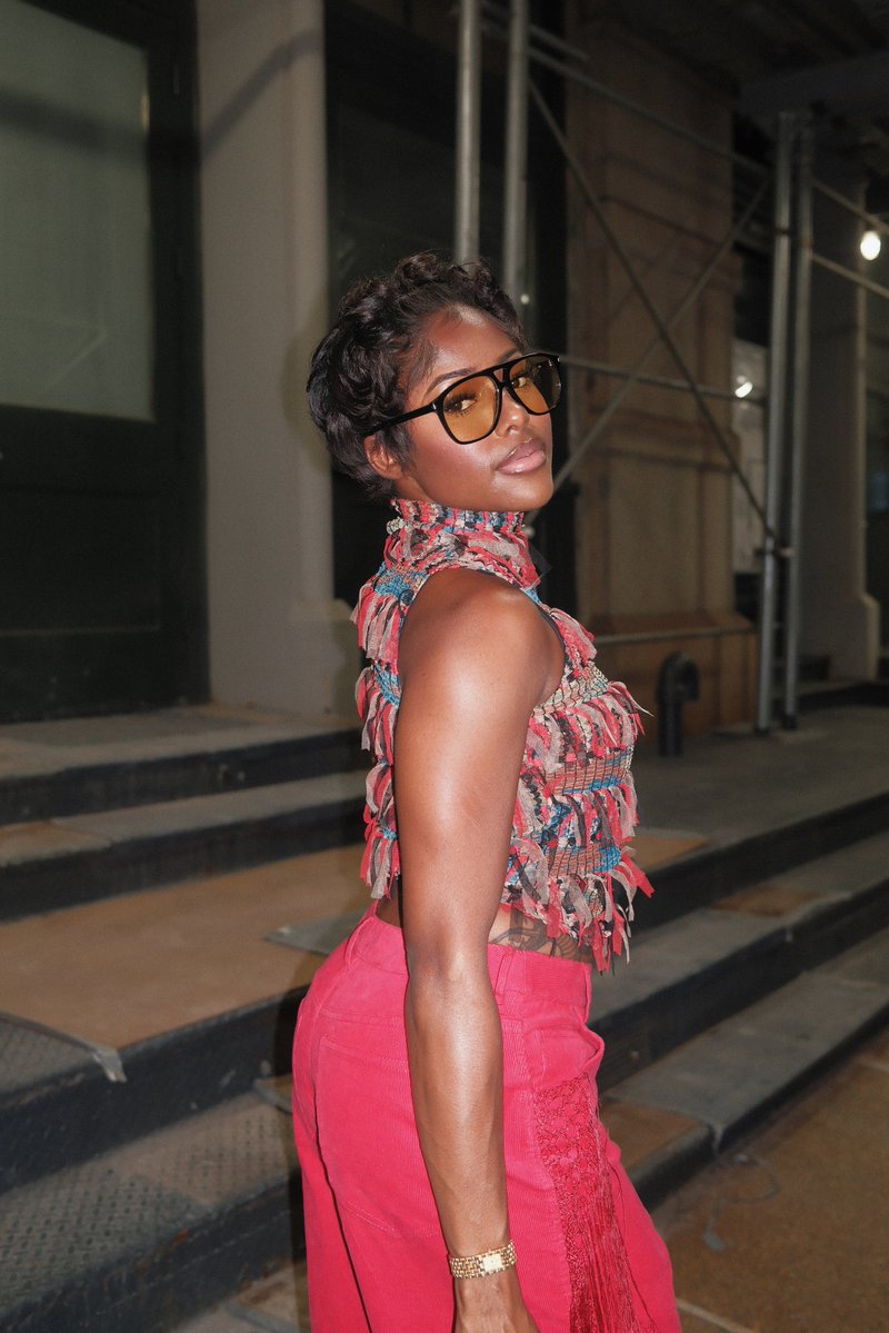 NaesCloset tweet picture