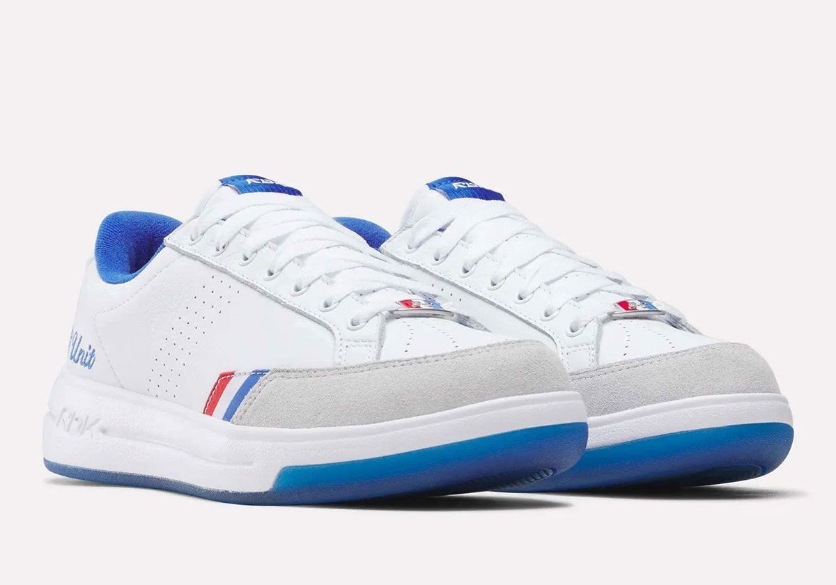 SneakerNews's tweet photo. 🚨 OFFICIAL IMAGES: Reebok G-Unit G6 👀
🗓️ August 20th
💰️ $130

Full gallery >> https://t.co/nhCJRcJI1K https://t.co/iWgzPT54Oh