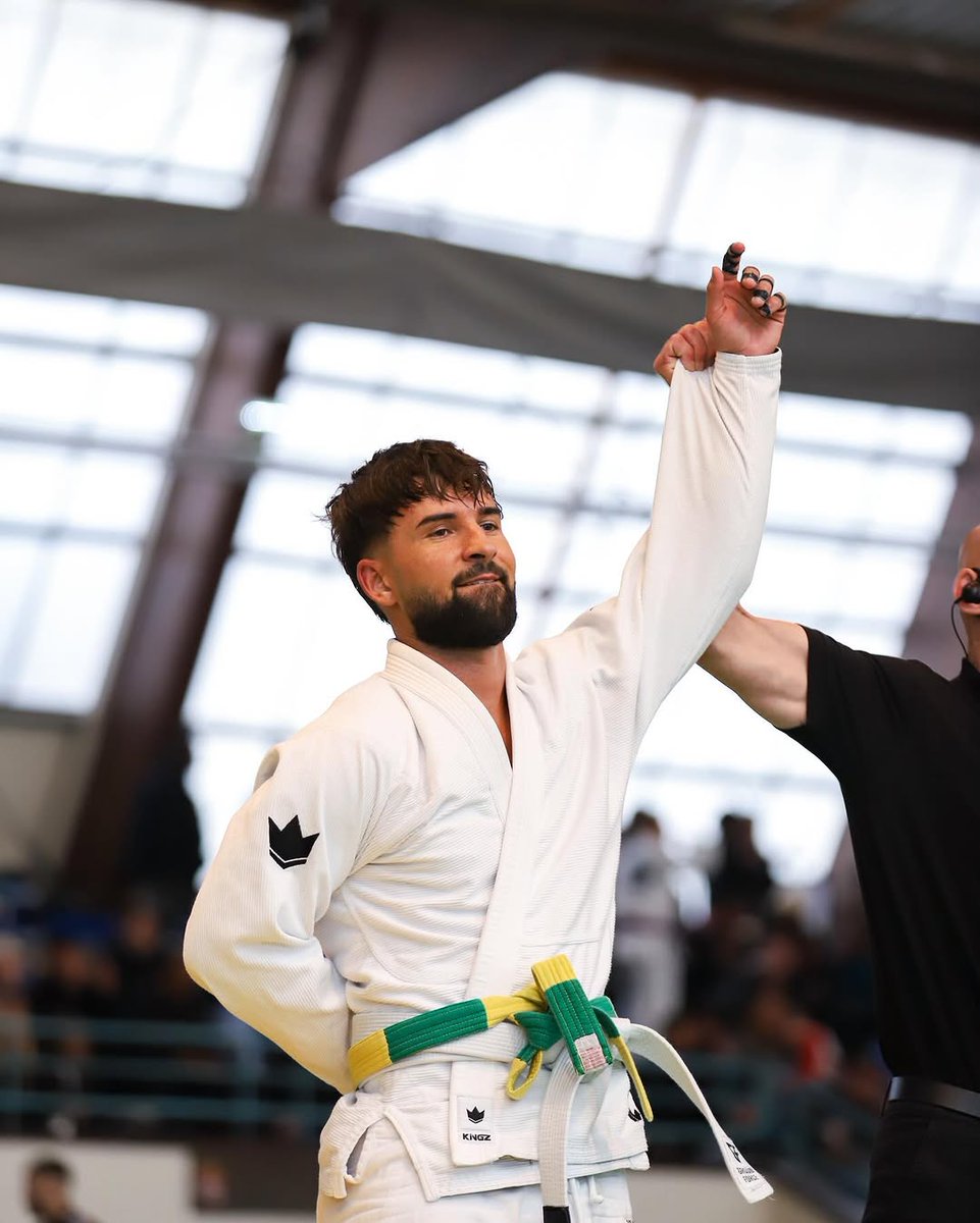 mathias_lamma's tweet photo. Il faut accepter de perdre pour gagner 🥋❤️ https://t.co/NZElx0c1Pc