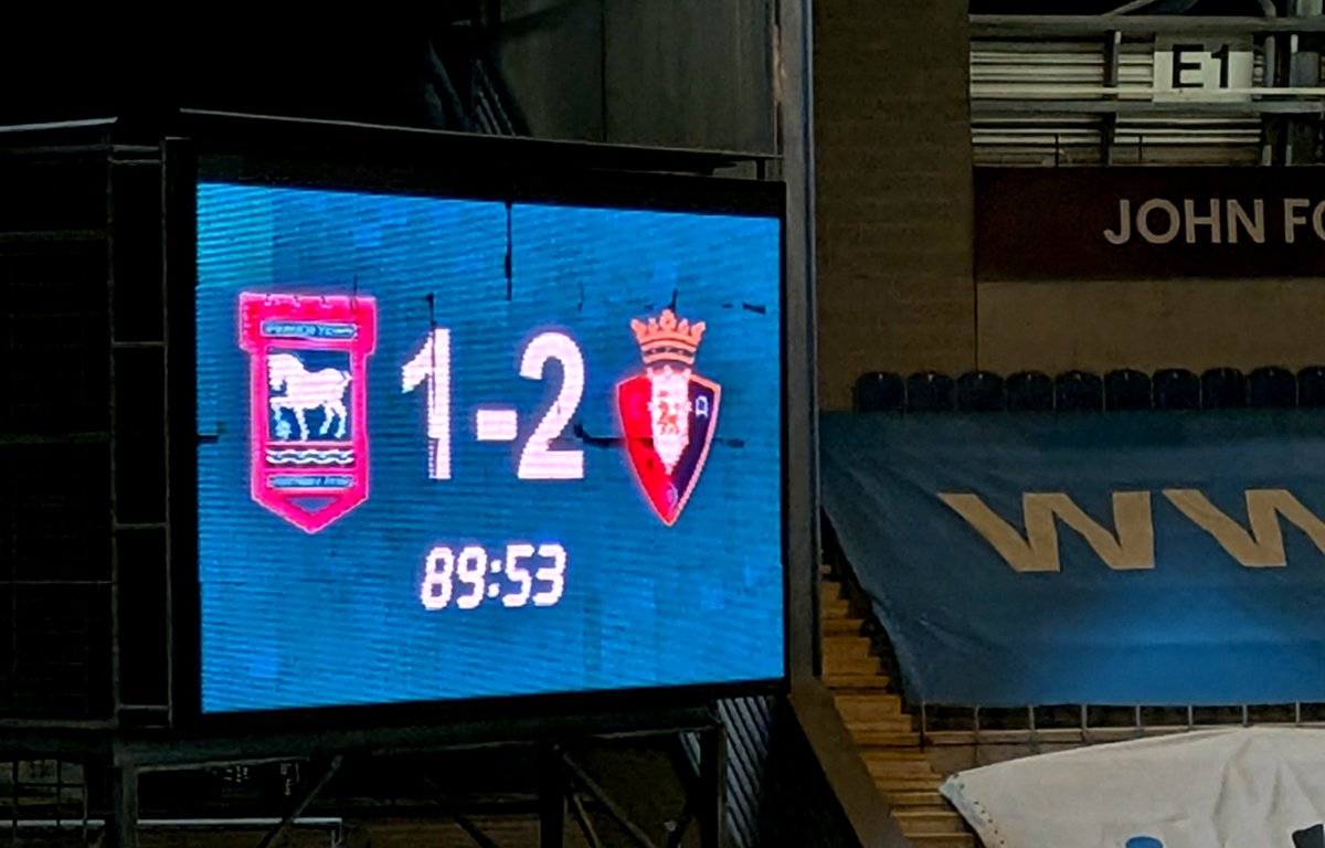 MatchdayFeeling's tweet photo. Mis equipos en el mismo campo, día especial 😍

La próxima vez en Pamplona, por favor 🤝🏻

@tsf_podcast patrons at the games 🎙️

#IpswichTownOsasuna https://t.co/pUCG4yMfqR