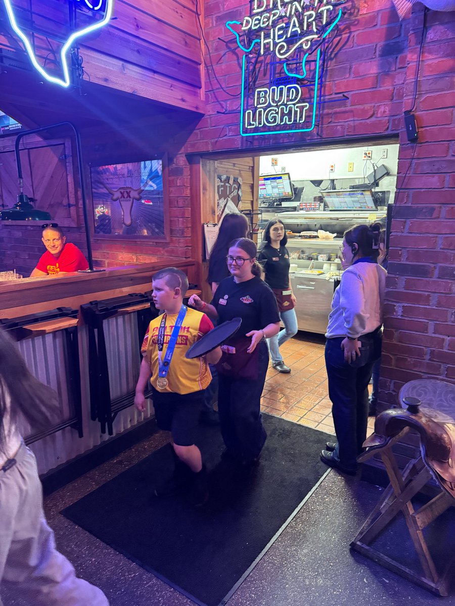 BeltonISD's tweet photo. Community is at the heart of everything we do.

Our Belton Champions were all smiles at Tip a Cop last week, sharing smiles and serving alongside local law enforcement while supporting a great cause.

Thank you to everyone who helped make it such a memorable experience.🍎 https://t.co/LWMSdlQ5Le
