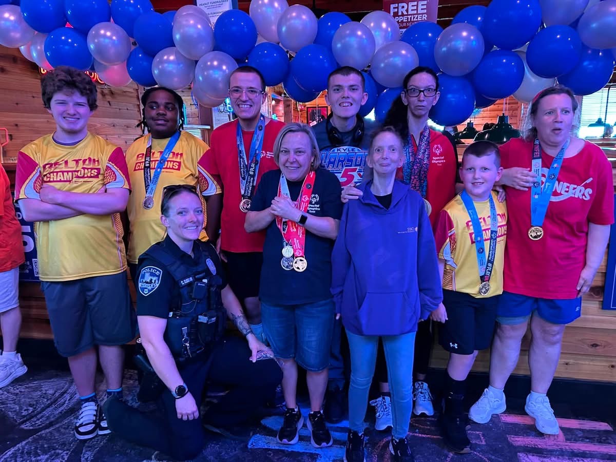 BeltonISD's tweet photo. Community is at the heart of everything we do.

Our Belton Champions were all smiles at Tip a Cop last week, sharing smiles and serving alongside local law enforcement while supporting a great cause.

Thank you to everyone who helped make it such a memorable experience.🍎 https://t.co/LWMSdlQ5Le