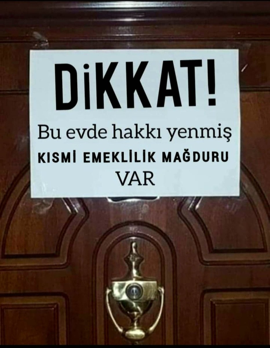 semrakilinc8080's tweet photo. @Onuronal_ #Eyt dosyası kapanmadı, anayasal haklarımız tastamam verilmedi @Onuronal_ bey, Allah'tan korkun❗️ kadınlar perişan, intihar edenler, yuvaları yıkılanlar, icralık olanlar var, bakanın sözüne güvenip gidip borçlandık@vedatbilgn @resulkurt34 açıklamaları var ekranlarda güvendik😪 https://t.co/PFzQQsTHI4