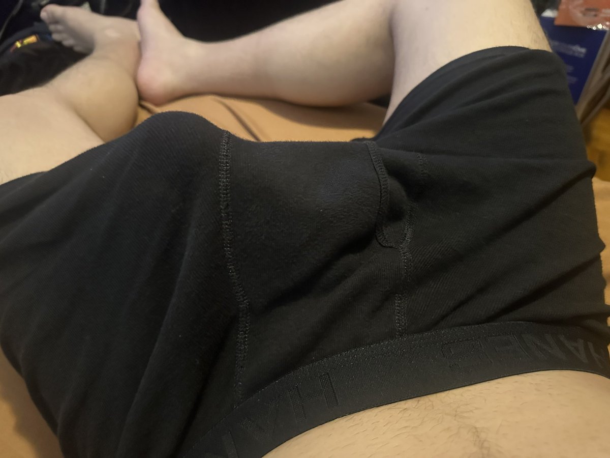 mrbxuncut's tweet photo. Chillin https://t.co/pPlL0E90WD