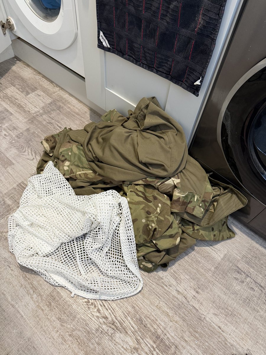 Puntoboy's tweet photo. Final weekend away with the Army Reserves for this course nipped. Passed with flying colours ☺️ kit all getting sorted ready for my next course in a few weeks. Exciting times! https://t.co/KxNrQ4CKRO