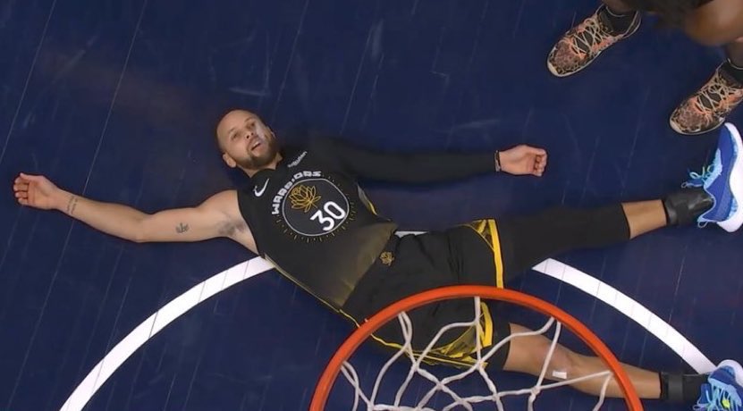 SC30Better's tweet photo. how it feels being curry fc https://t.co/deXvm4WrrY