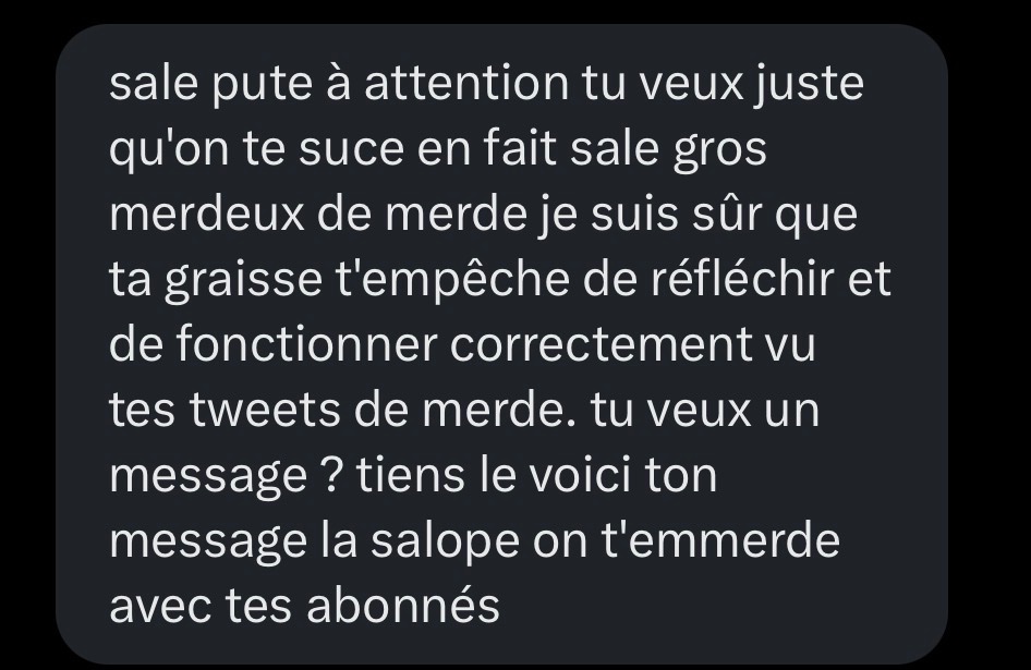Limuleakale27's tweet photo. Mon tout tout premier haters 🤭
Ça serait pas très pudique de vous dire que ce soir je vais m’envoyer salement en pensant à lui 🥰
^^ https://t.co/QWNMZcifro