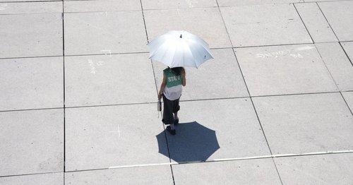 RemaxAnnette's tweet photo. Prolonged exposure to temperatures even just a few degrees above room temperature could lead to heat-related illness and even death, experts say. https://t.co/FqlKEZQ6DW https://t.co/vzhYUOmtaQ