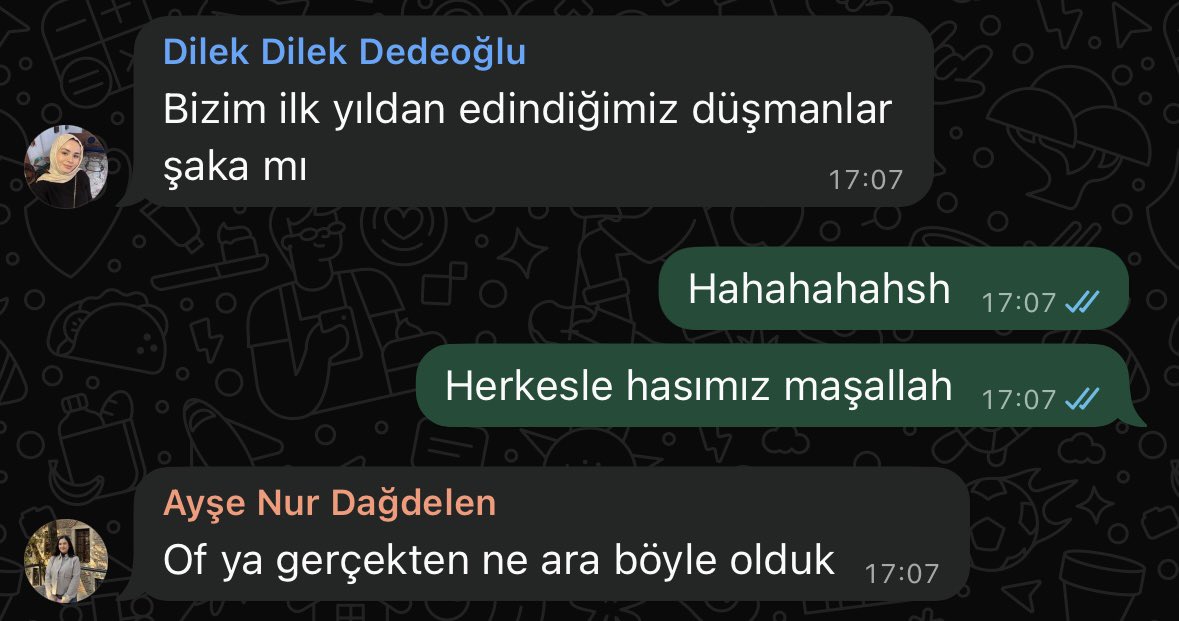 beni1sall's tweet photo. İş yerinde 1. Yılımız https://t.co/YBEkHfiodH