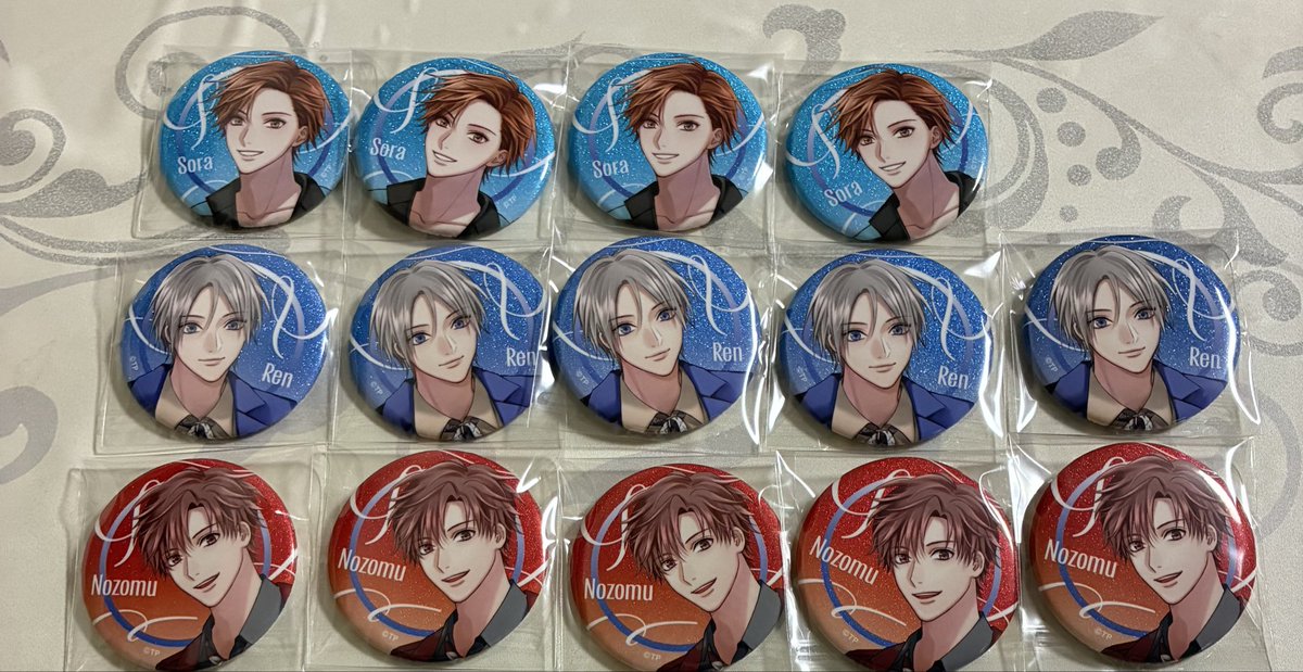 2125_yi's tweet photo. 【交換】
ツキプロ ツキショ Vivid Runway ビビラン ALIVE SOARA Growth 缶バッジ キャラバッジコレクション

譲┊空、廉、望
求┊守人

✧︎郵送にて交換希望

お気軽にお声掛けください。 https://t.co/DGK2o7Zlx1