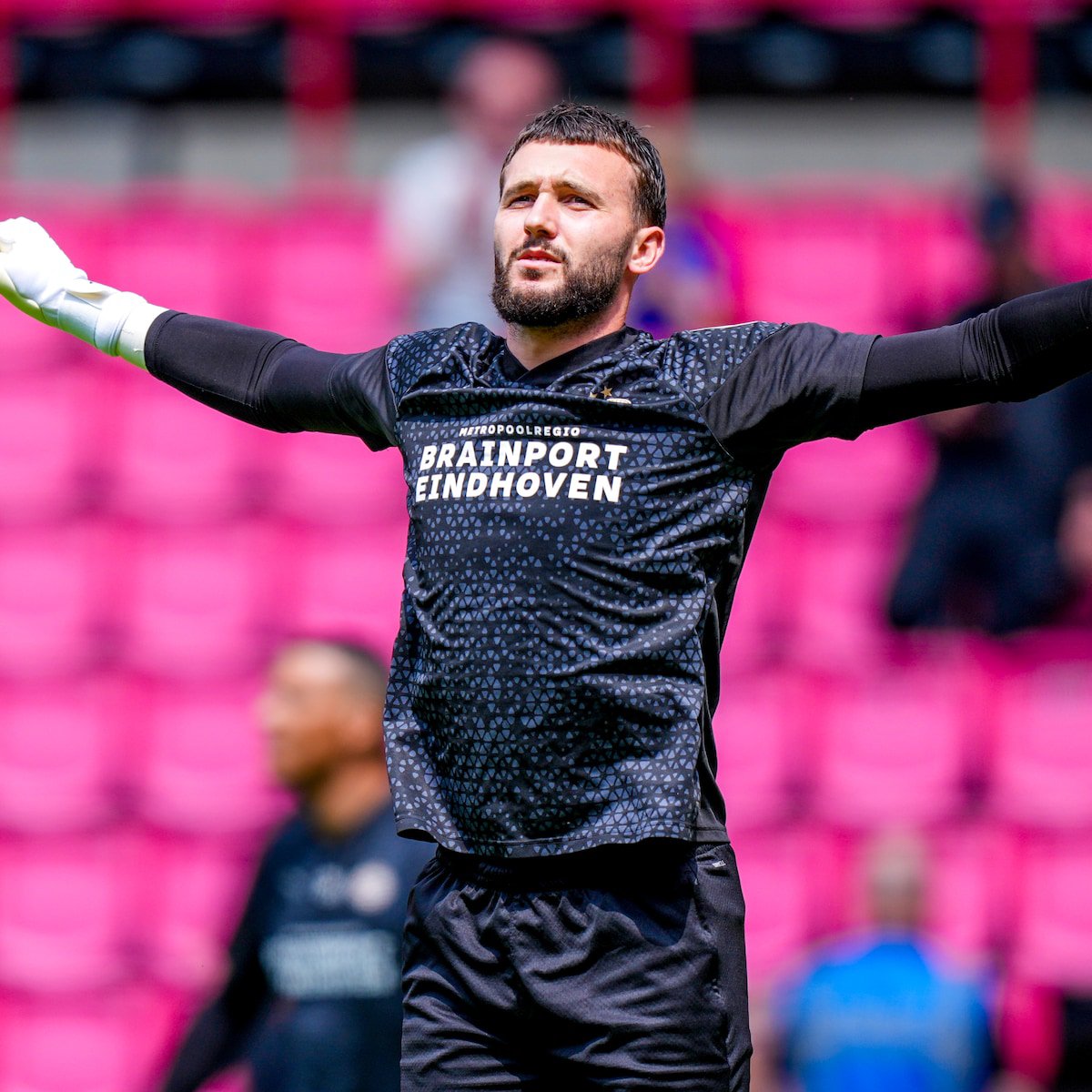 PSVFrench's tweet photo. 🔴⚪️ Le Genoa et le Celta Vigo s’intéressent à Couhaib Driouech ! 🇲🇦

‣ Les deux clubs suivent la situation de notre ailier, dont le club privilégie un transfert définitif 👀

‣ Joël Drommel (FC Twente) et Isaac Babadi pourraient également quitter Eindhoven cet été 🇳🇱

(ED 🗞️) https://t.co/okdqE20qq8