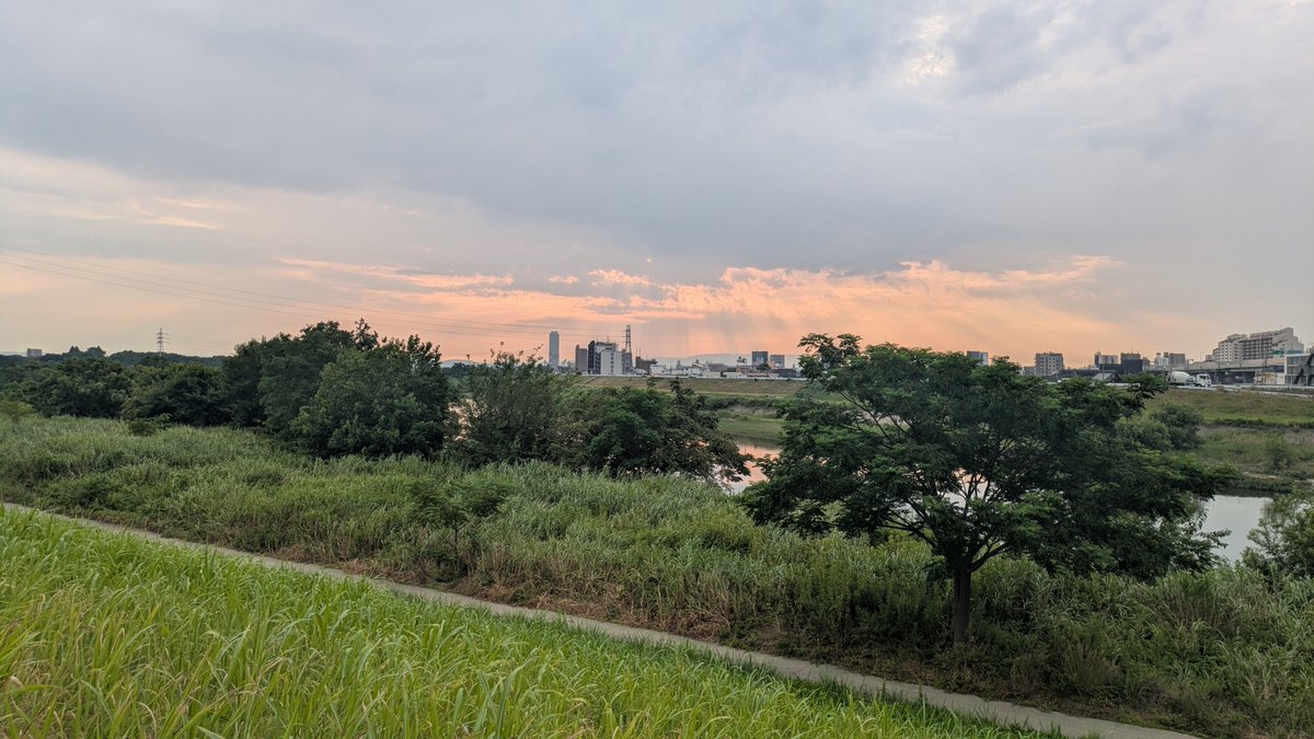 Kz1R43's tweet photo. 本日の朝練　22kmほど
#ロードバイク https://t.co/tMvLnkOSSr