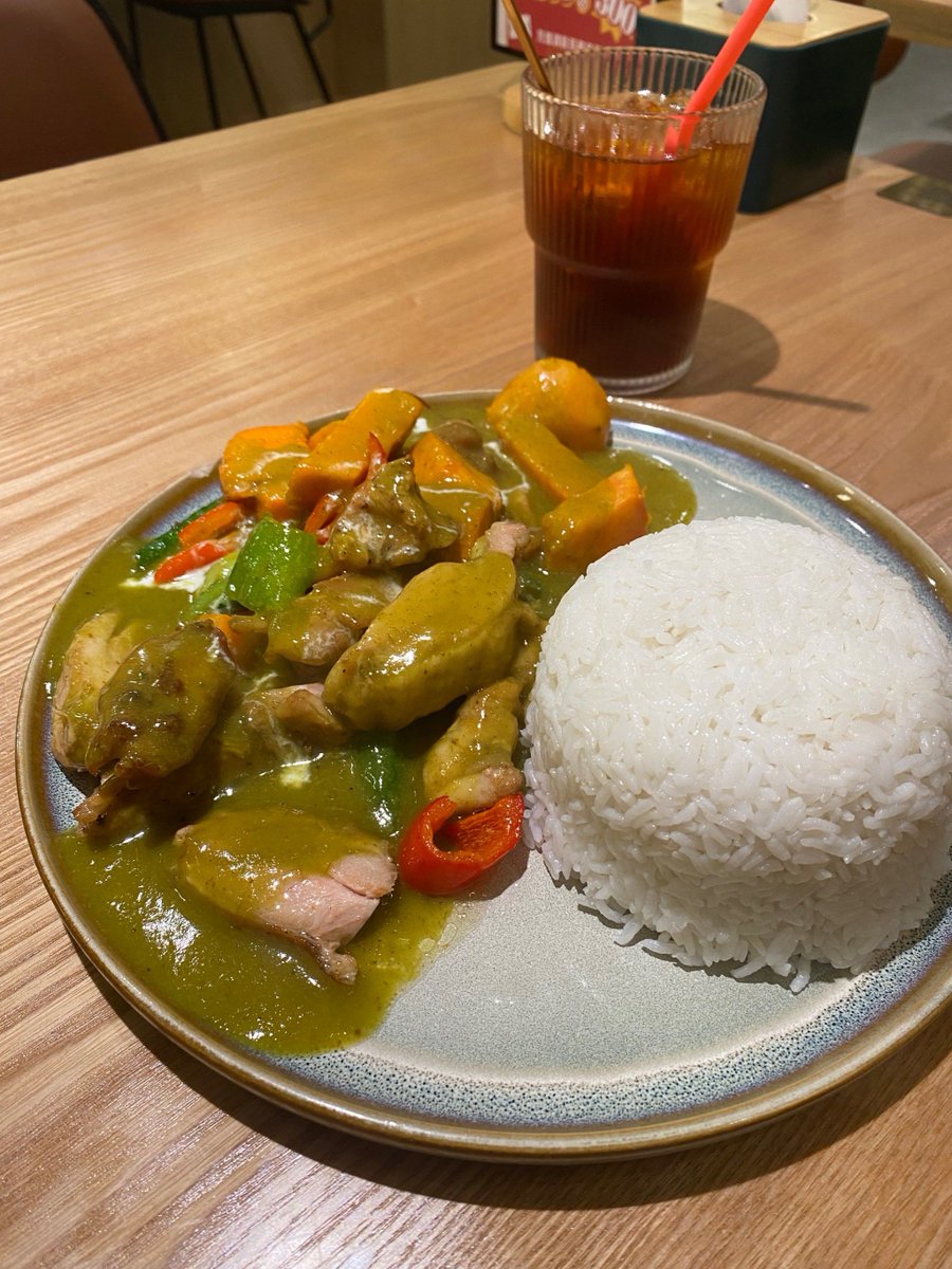 beason89849's tweet photo. Just tried homemade Thai green curry tonight—flavors so vibrant, I almost forgot I’m not in Bangkok! https://t.co/kgI7IJnUtj