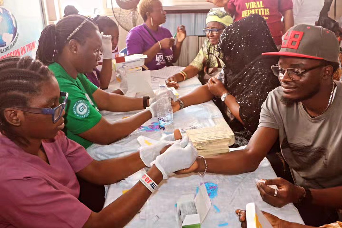 LSMOH's tweet photo. LAGOS INTENSIFIES HEPATITIS FIGHT WITH FREE SCREENING, VACCINATION DRIVE

...Targets wider community testing as residents urged to know their hepatitis status

Read more... https://t.co/IYhefCVYIz

@followlasg @jidesanwoolu @JokeSanwoolu @ikorodugh @ProfAkinAbayomi @kemskis https://t.co/faOkPnc2tP