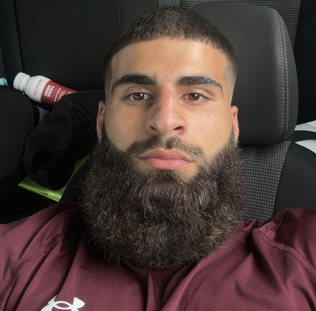 whiteboyo50's tweet photo. 🔥🔥🔥 https://t.co/ZTbyqWbSdo