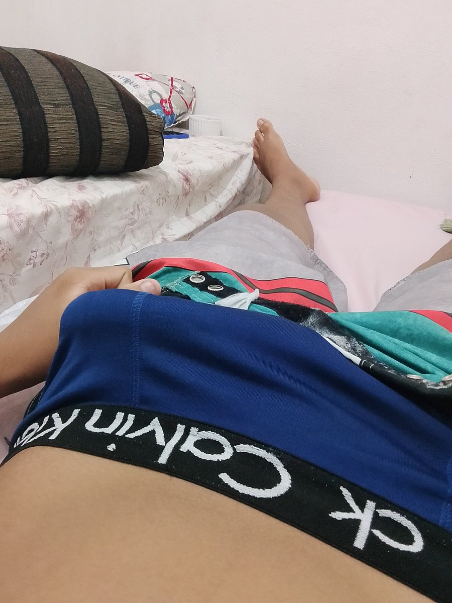 paivaolf4's tweet photo. Interesse em amigar
E nmr web se quiser chama dm ou zangi na bio (sou novinho) não ligo pra idade pode ser mas nova ou coroa tbm https://t.co/yB0Ba1T8co