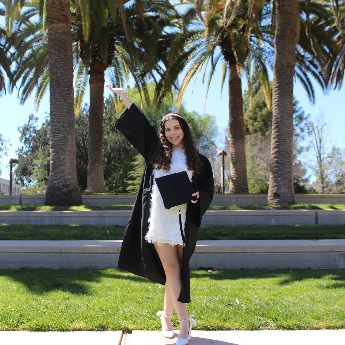 savannahlenaa's tweet photo. https://t.co/ygWRYdN4fM