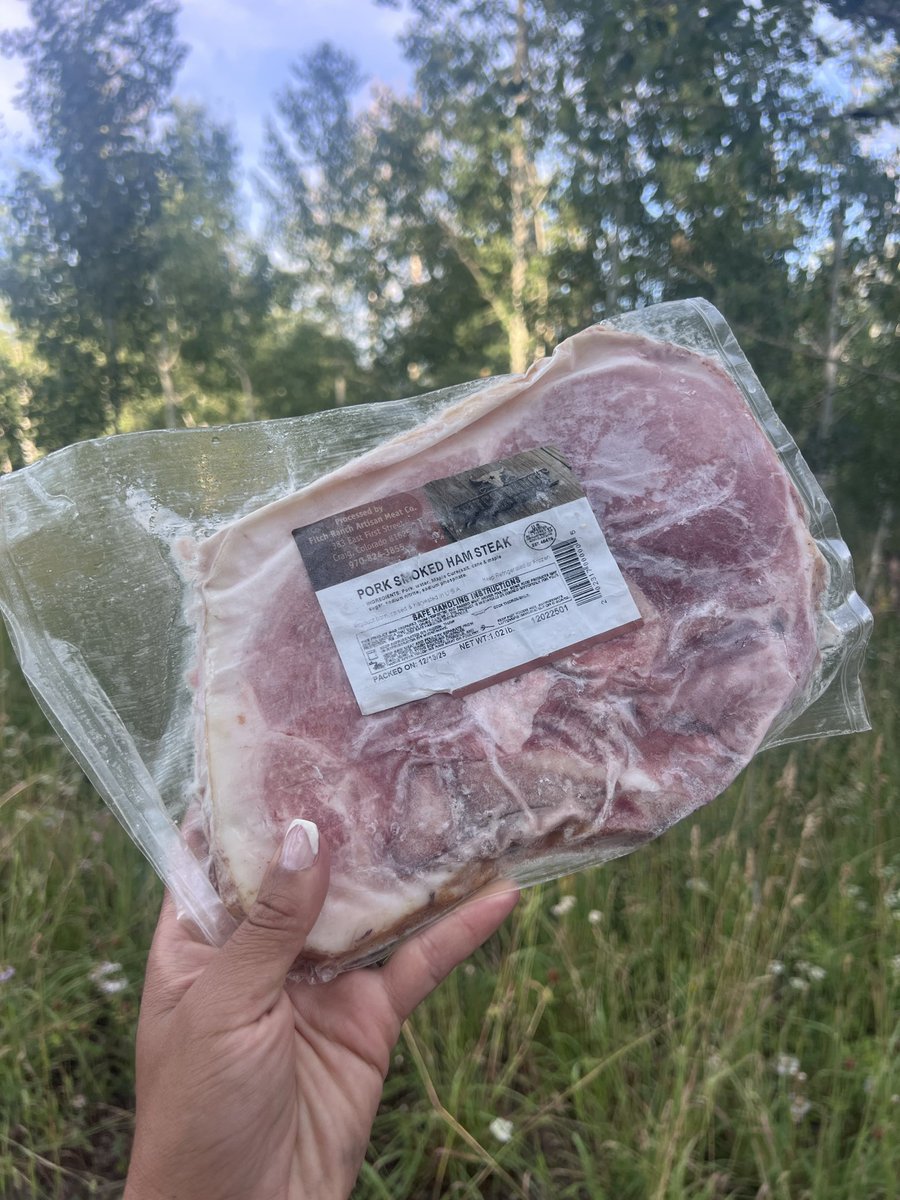 BeckyRh2021's tweet photo. 🌾 Look at all the goodies we picked up from @freeborn_farmer Every bite is worth it. If you're nearby, don't miss it! 🌾😋

🌾 Supporting local + paying with Bitcoin = my kind of shopping! ₿🥩✨ https://t.co/1MJ3ATnKTh