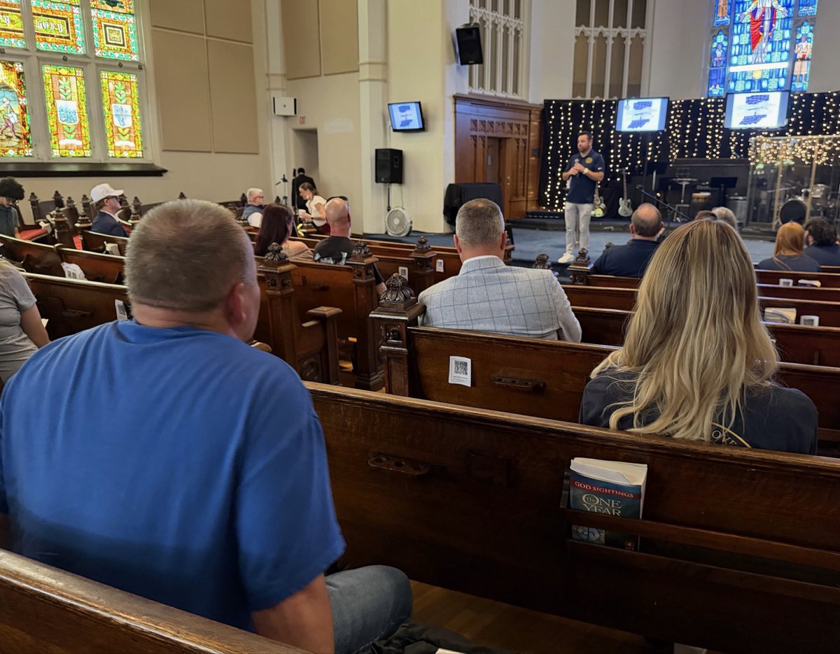 LGMicahBeckwith's tweet photo. This morning, Anthony Fauci pleaded the 5th 111 times while being grilled about his handling of Covid.

Tonight, I stood in front of my constituents at God's House in Marion, answered every single question, and didn't plead the 5th once.

Thanks to Pastor Jo for having us! https://t.co/paH4QR17aM