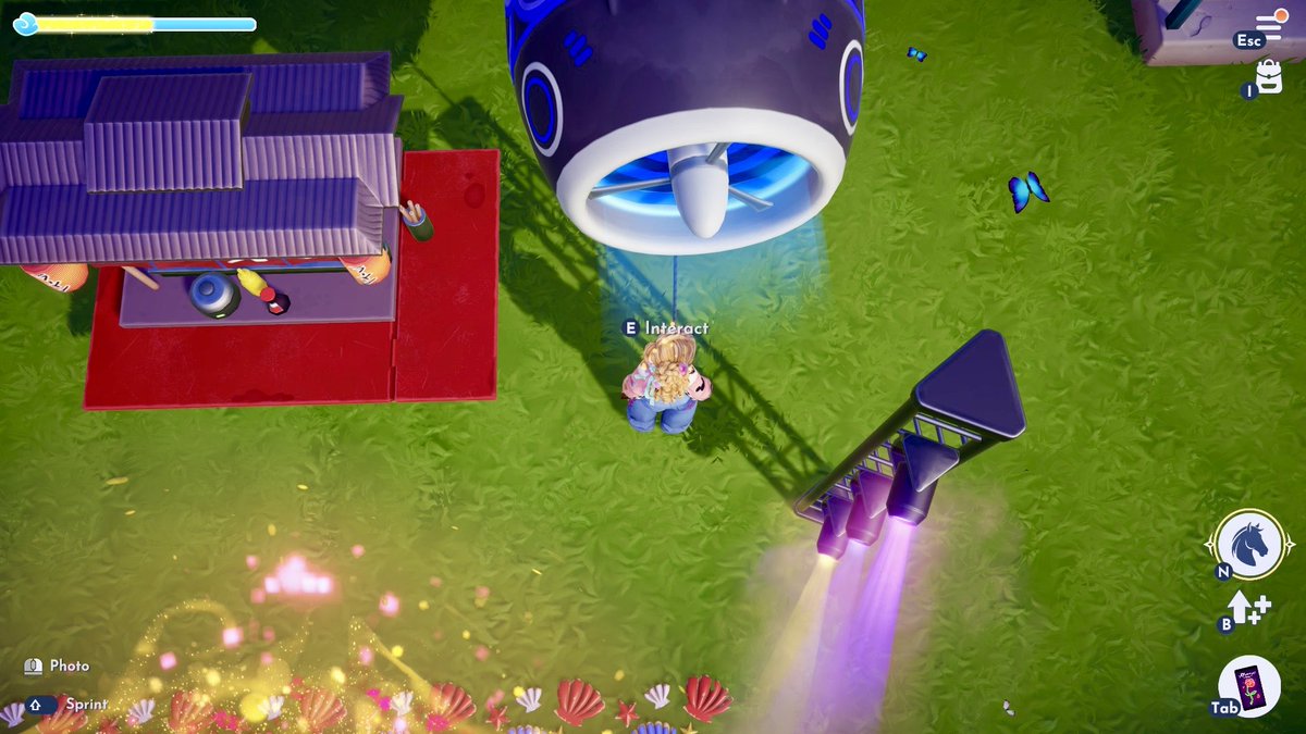 ComftyChaos's tweet photo. Some other cool pieces you can interact with (Starpath), and when you do, you change the lighting! 

For the Town Neon Stage, the lights change and also you can leave it on random! 
For the Neon Koi Lantern, you can change the color! 🙌🏼

#DDLV #DDV #DLV #DisneyDreamlightValley https://t.co/mcQHOda9Gw