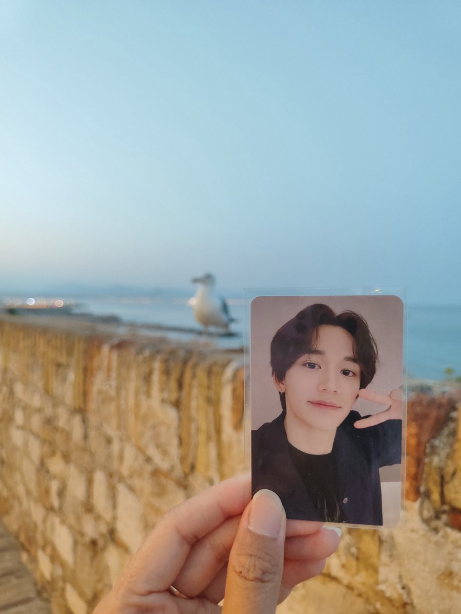 lumongie's tweet photo. #LUCAS https://t.co/9f1AhFFVXO