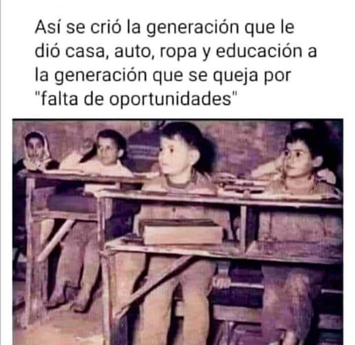 edurandarte's tweet photo. Sin psicólogos o terapeutas, sin becas, sin calculadoras, sin mochilas con botellitas de agua, sin lunchera térmica y a veces hasta sin desayunar... https://t.co/OrQOblVyo1