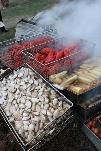 myWinnipesaukee's tweet photo. E. M. HEATH Supermarket
In Center Harbor 

SATURDAY 8/1/26. ONE TON OF LOBSTERS WILL BE ARRIVING BY TRUCK. Starts at 8AM UNTIL THEY ARE GONE. BEST SALE OF THE YEAR! https://t.co/tIXiVtRwvS