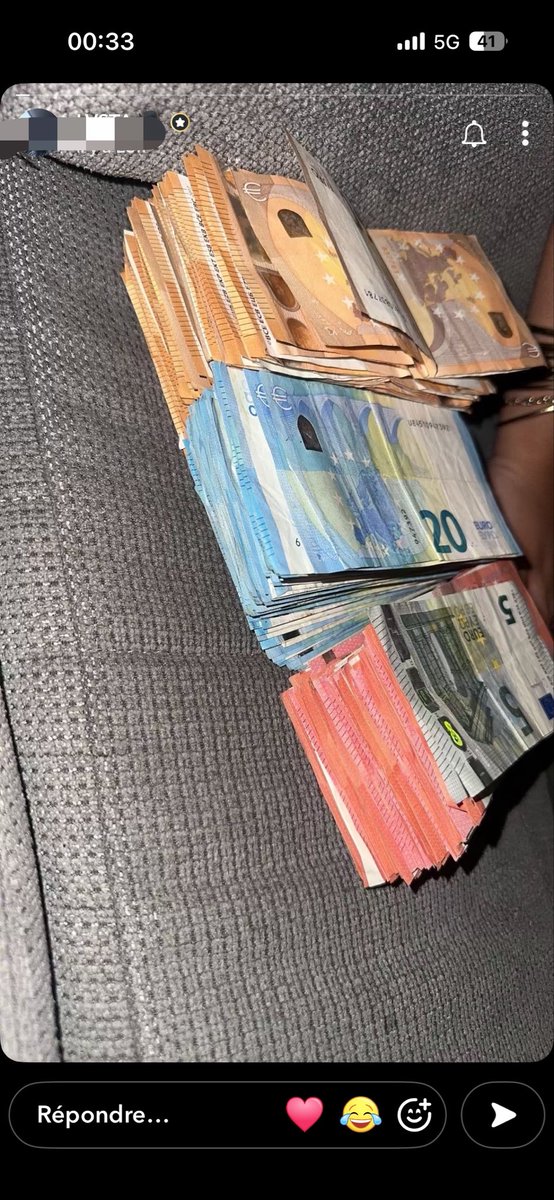 choyi25's tweet photo. je préfère en rire avant de me tuer https://t.co/vv01lAIqzT