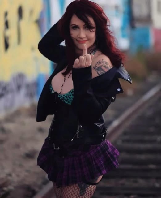 SewerZombies's tweet photo. Schoolgirl Goth Finger!! #thefinger #FlipTheBird #GothStreetwear https://t.co/afLqlQ5CO8