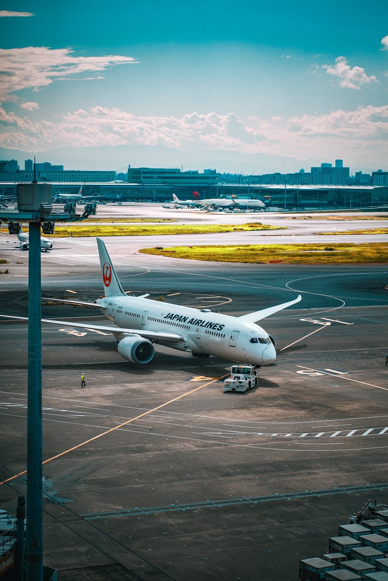 Tomo_GK5's tweet photo. 飛行機もありやね✈️ https://t.co/LXs0IDW5Vb