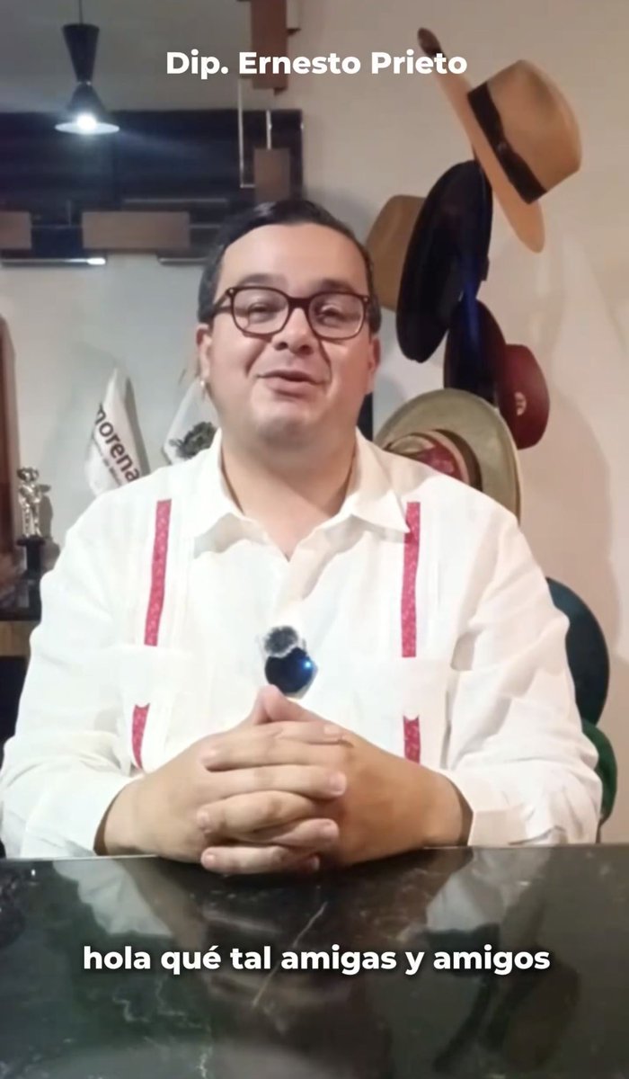 jorgegogdl's tweet photo. El diputado morenista @Neto_Prieto sacó un video llorando de guerra sucia,  y un comunicado donde aclara que la camioneta que le compró a su novia venezolana no costó 1 millón 300 mil pesos sino 893 mil pesos. 

La osadía, al rato subo video. https://t.co/CHjaUzy7p8