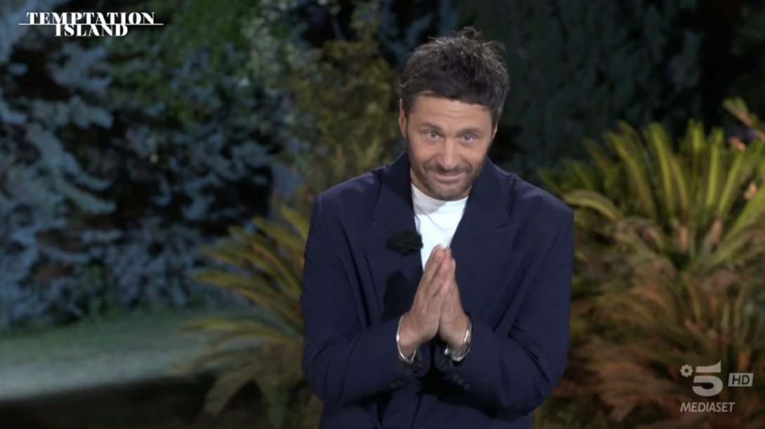 trash_italiano's tweet photo. CIAO FILIPPO. #TemptationIsland https://t.co/CV95k5Dl2v