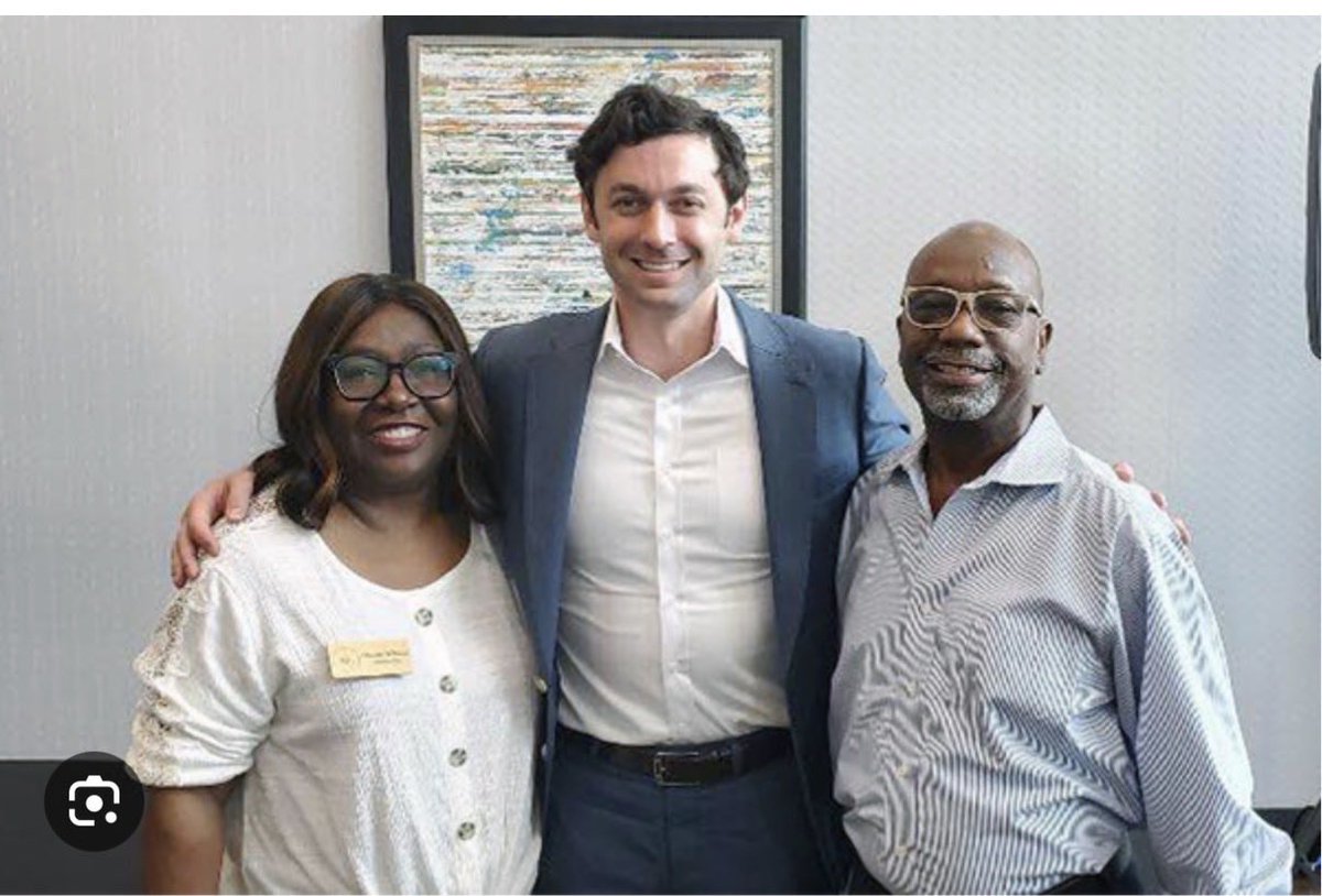 VernonForGA's tweet photo. A question for @ossoff @SenOssoff.  @FedEx requires customers provide a photo - ID to ship or mail.  Since you opposed the American Save Act and against providing a photo-ID to vote, do you believe FedEx is racist and suppresses minorities who are too poor to afford a free photo-ID as you’ve stated repeatedly to vote?

According to Federal Election Commission records, Federal Express PAC (FEDEXPAC) contributed a total of $20,000 to Senator Jon Ossoff’s campaign committees from the 2020 election through the current 2026 cycle. 

Jon Ossoff is another liberal communist democrat that baits and switches while tricking minorities!  @CNN @ajc @MurphyAJC @ajconwashington #GregButtStain @bluestein #gapol