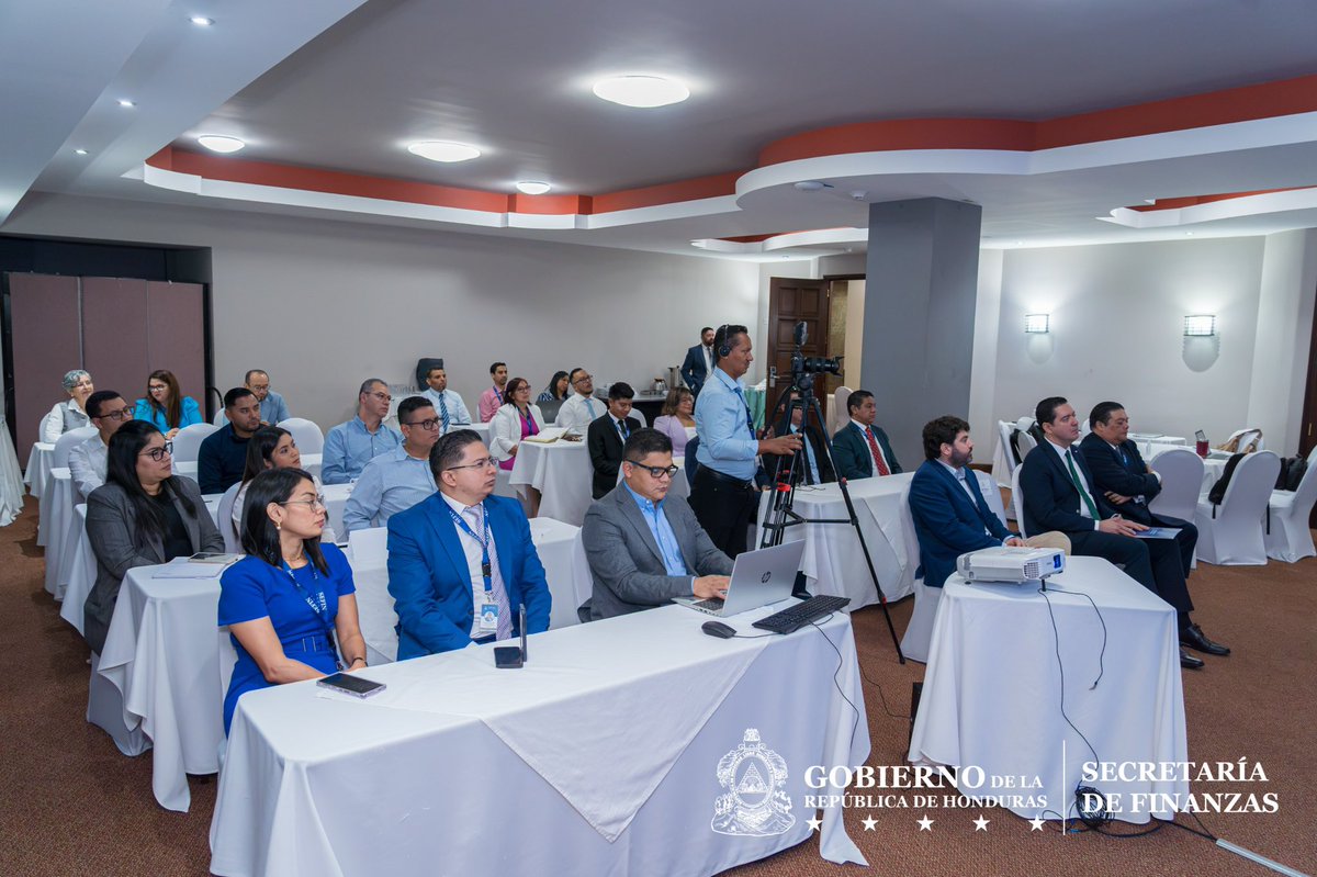 SEFINHN's tweet photo. La SEFIN fortalece gestión de las alianzas Público- Privadas
 
El Secretario en el Despacho de la Secretaría de Finanzas, Emilio Hernández Hércules, inauguró el Taller del Sistema Integral de Riesgos Fiscales para Proyectos bajo la modalidad de Alianzas Público-Privadas, SIRF-APP, que tiene como objetivo el fortalecimiento de la gestión de las Finanzas Públicas de Honduras.

Lee la Nota de Prensa completa aquí ⤵️

https://t.co/82rPMBgeMN