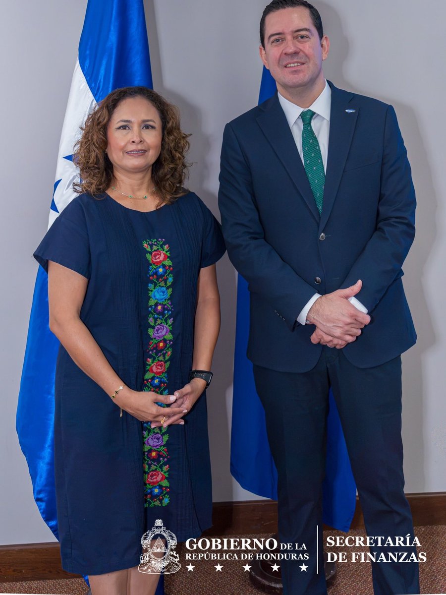 SEFINHN's tweet photo. La SEFIN fortalece gestión de las alianzas Público- Privadas
 
El Secretario en el Despacho de la Secretaría de Finanzas, Emilio Hernández Hércules, inauguró el Taller del Sistema Integral de Riesgos Fiscales para Proyectos bajo la modalidad de Alianzas Público-Privadas, SIRF-APP, que tiene como objetivo el fortalecimiento de la gestión de las Finanzas Públicas de Honduras.

Lee la Nota de Prensa completa aquí ⤵️

https://t.co/82rPMBgeMN