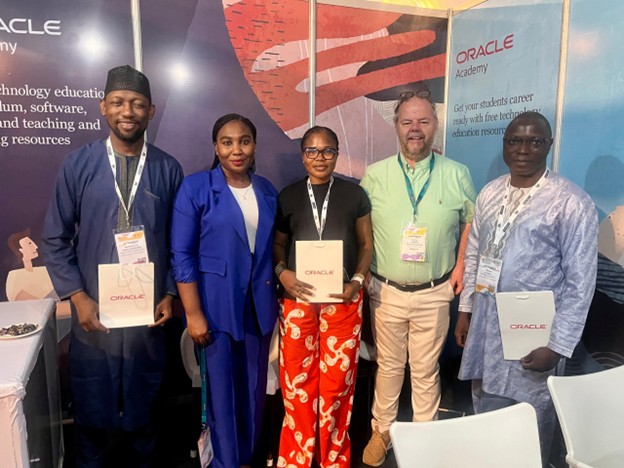OracleAcademy's tweet photo. What does the future of #technologyeducation look like in Africa? More than 300 visitors explored the @OracleAcademy Cloud Program, new #datacenter curriculum, and resources designed to build job-ready skills in #AI, #cloud, and digital infrastructure at eLearning Africa 2026 in #Ghana.
Read > https://t.co/Q9B1e7s66K