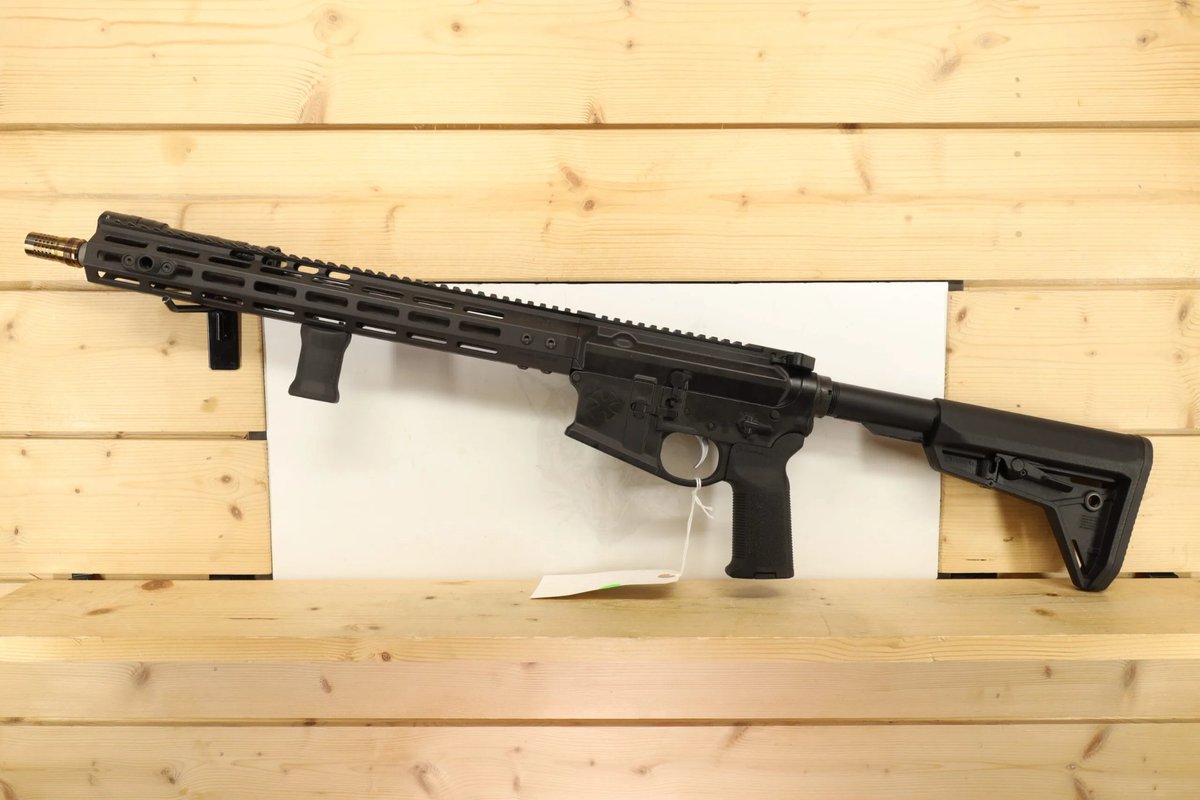 SchmidtFirearms's tweet photo. NOVESKE N4
16"
5.56×45MM
w/Streamlight ProTac Rail Mount HL-X Light
Thumb Safety 
2 Mags 

$2,599 https://t.co/TwiyoIZUKY