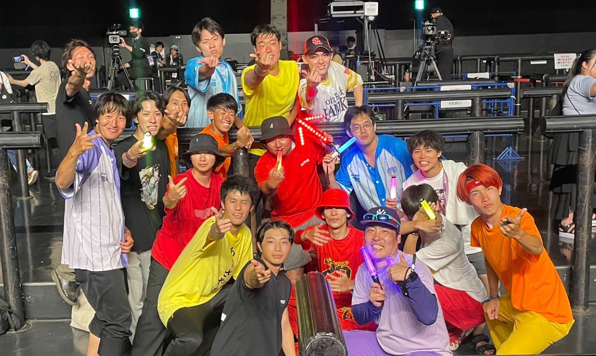 もこ tweet media