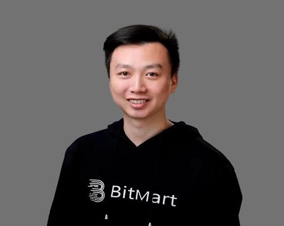 Bithunt_io's tweet photo. Who runs BitMart? 

While you're stuck waiting for your money, he's dining with presidents and buying memecoins.

Sheldon Xia — founder of BitMart.

In 2025, he personally blocked his team from publishing Proof of Reserves. Why? You already know the answer.

What was he doing while his exchange collapsed?

May 22, 2025 — Sheldon Xia dines with Donald Trump at Mar-a-Lago.

He was a top‑25 holder of the $TRUMP memecoin. His wallet peaked at $10M+.

Photos with Trump. Meetings at the White House. All while his exchange was sinking.

What's happening right now:

⚠️ Withdrawals on manual review — documents, selfies, IP addresses required.

🚨 In the last 48 hours — ZERO withdrawals.

📉 Reserves drained. He pulled assets while users can't get their money out.

Where is Sheldon Xia now?

Silence. His X account (@sheldonbitmart) says nothing.

No explanations. No answers. Just empty promises.

We need answers, Sheldon:

1. Where is the users' money?
2. Why are withdrawals frozen?
3. When will people get their funds back?
4. Why did you fire your CEO 2 days before announcing the shutdown?
5. How do you explain dining with Trump and holding $10M in memecoins while your exchange was imploding?

If you have funds on BitMart — withdraw NOW. Don't wait.

👇 RT this. Tag everyone who needs to see it.

@justinsuntron @cryptocoinnews @CoinDesk @Cointelegraph @WuBlockchain @ChainCatcher_ @CoinMarketCap @CoinDesk @BitcoinMagazine 

#BitMart #SheldonXia #BitHunt #CryptoScam #CryptoNews #ExitScam