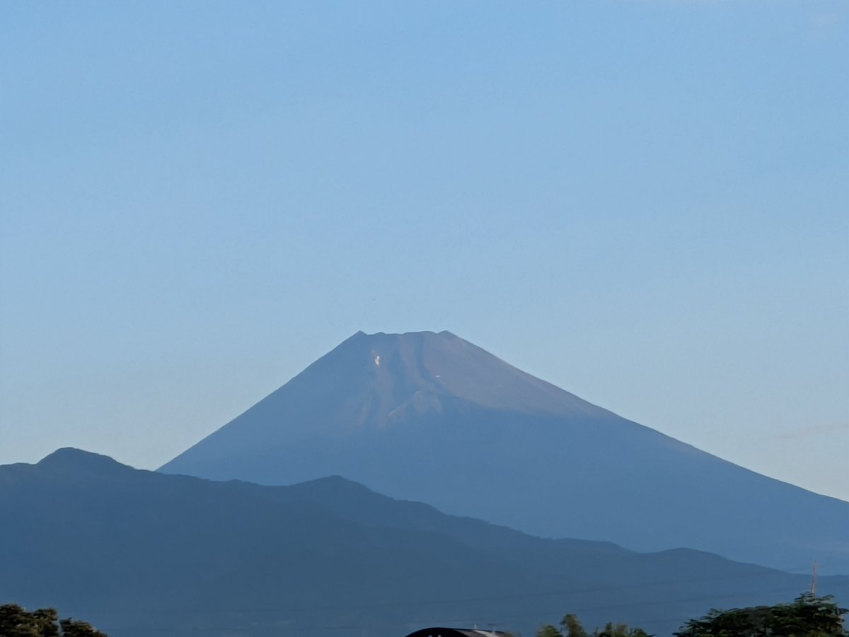 0224087's tweet photo. おはようございます

ヘバーデン結節
ブシャール結節

いずれも加齢による疾病
悲しいな〜
虚しいな〜

今日も幸あれ
初期化して元の20に戻りたい https://t.co/E1nHx6ICKr
